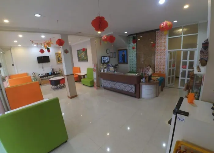 Cabin Hotel Sutomo